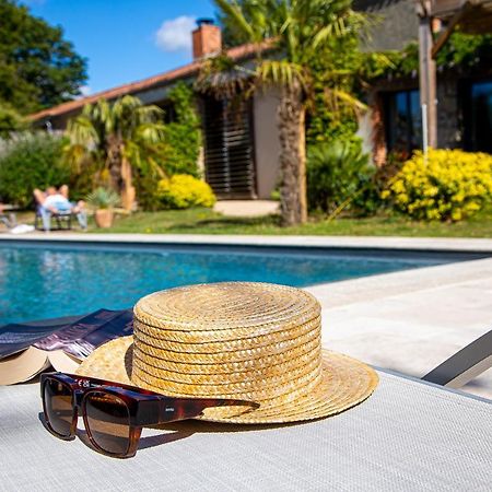 Le Mas Des Roches Proche Puy Du Fou Bed & Breakfast Saint-Paul-en-Pareds Bagian luar foto